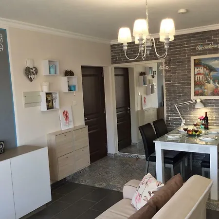 Lejlighed Апартаменты У Моря С Видом На Бассейн Agios Georgios (Famagusta)